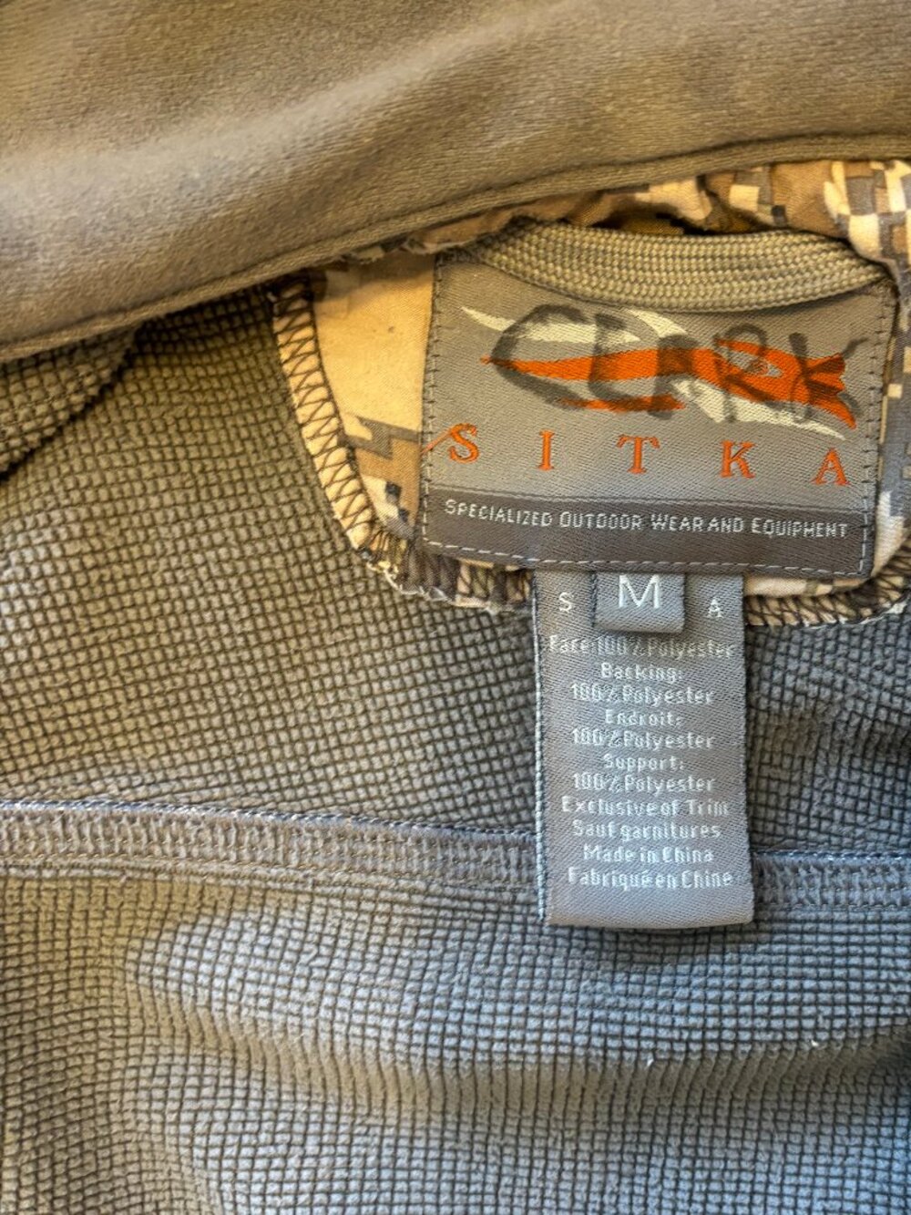 Sitka Size Medium - Picture 5 of 5